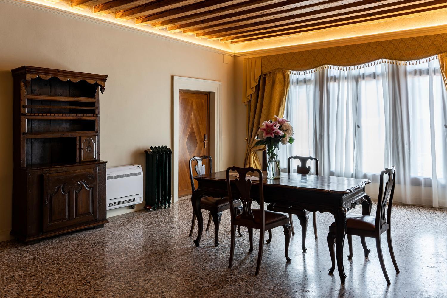 Palazzo Titti Rialto Suites Venecia Exterior foto